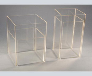 Alpine Industries 4″ x 6″ Clear Acrylic, Slant-Back, Side insert